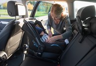 Råd om barns säkerhet i bil